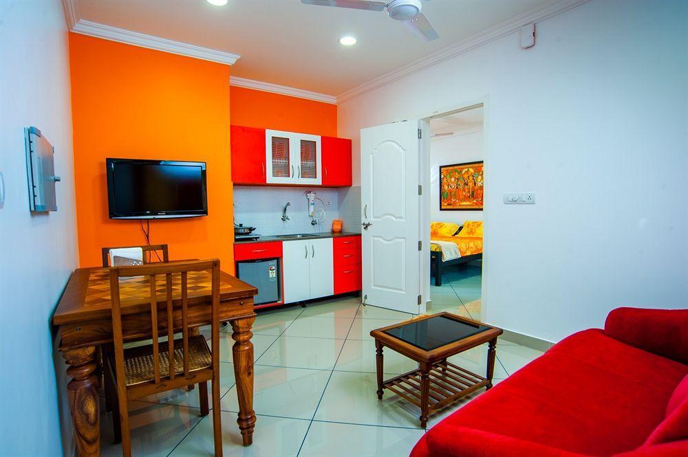 Vasudevam Premium Suites Thiruvananthapuram Exterior foto